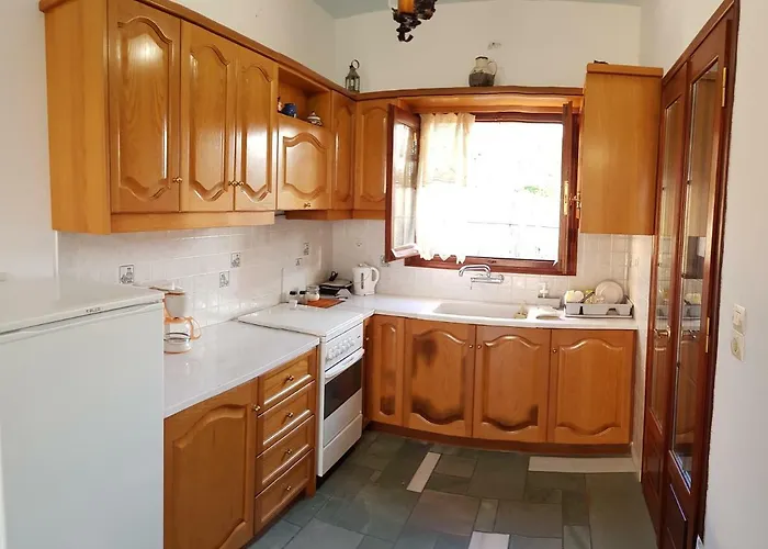 Marcello Country * Parikia (Paros)